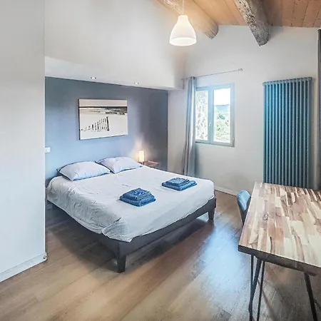 Vakantiehuis Lovely In
